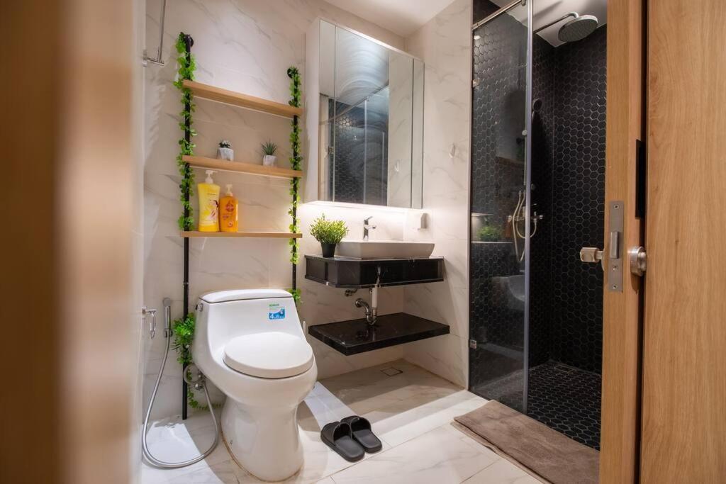 2 Bedroom Diamond Island Apartment, Luxury In Nature, District 2 Lagomhome 1611 Apartment *